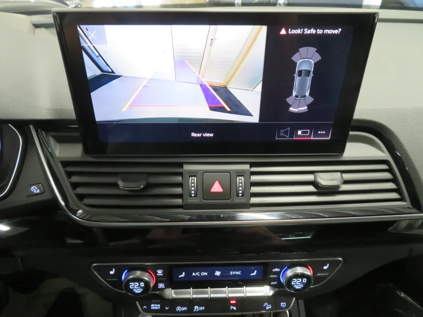 aa Audi Q5 S line quattro 50 TDI