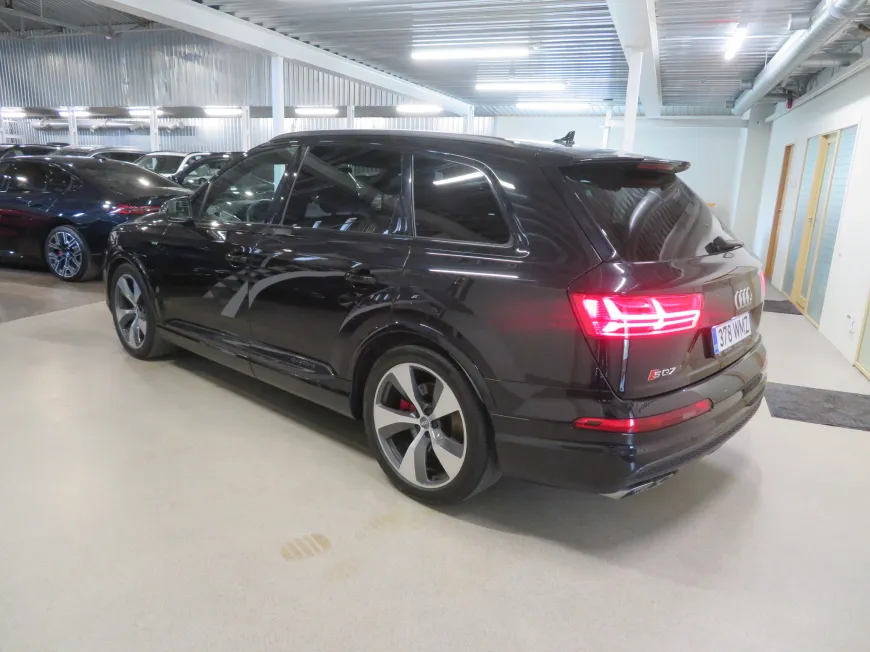 aa Audi SQ7 N1 KAT