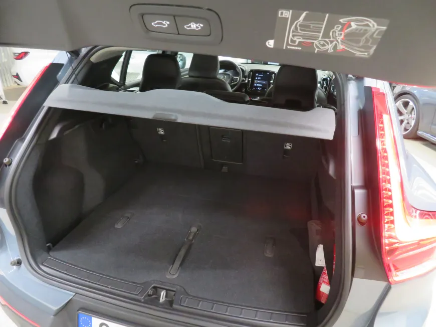 aa Volvo XC40 T4 AWD Momentum