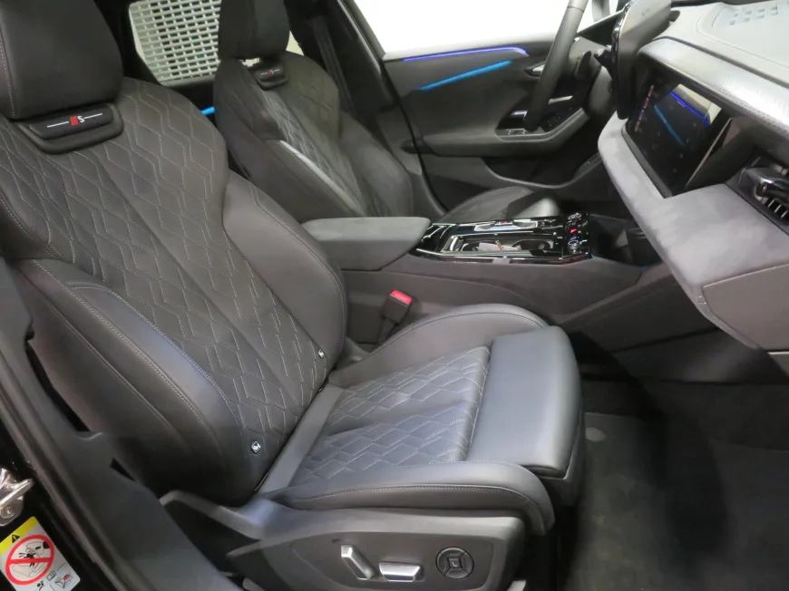 aa Audi A6 e-tron Avant quattro