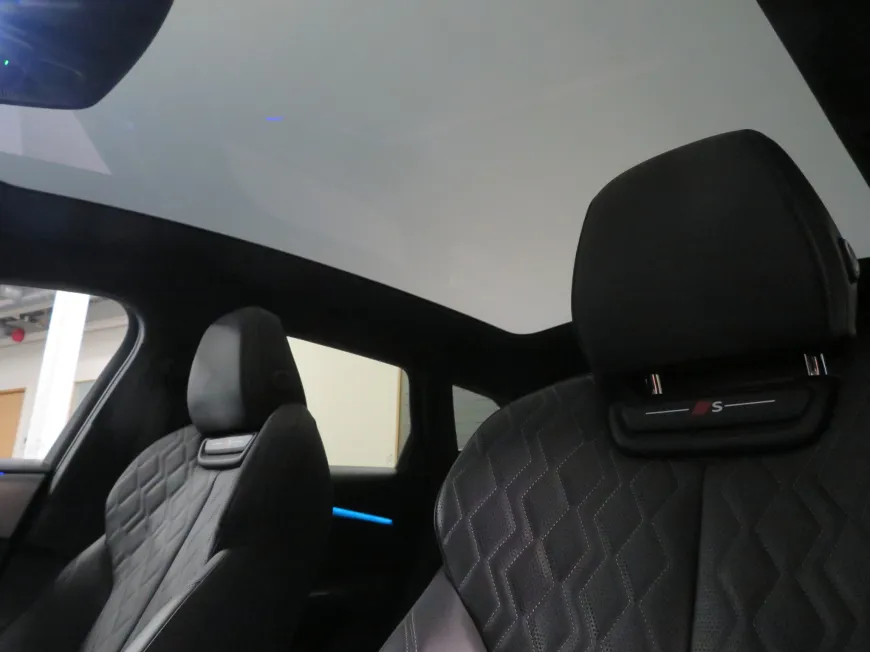 aa Audi A6 e-tron Avant quattro