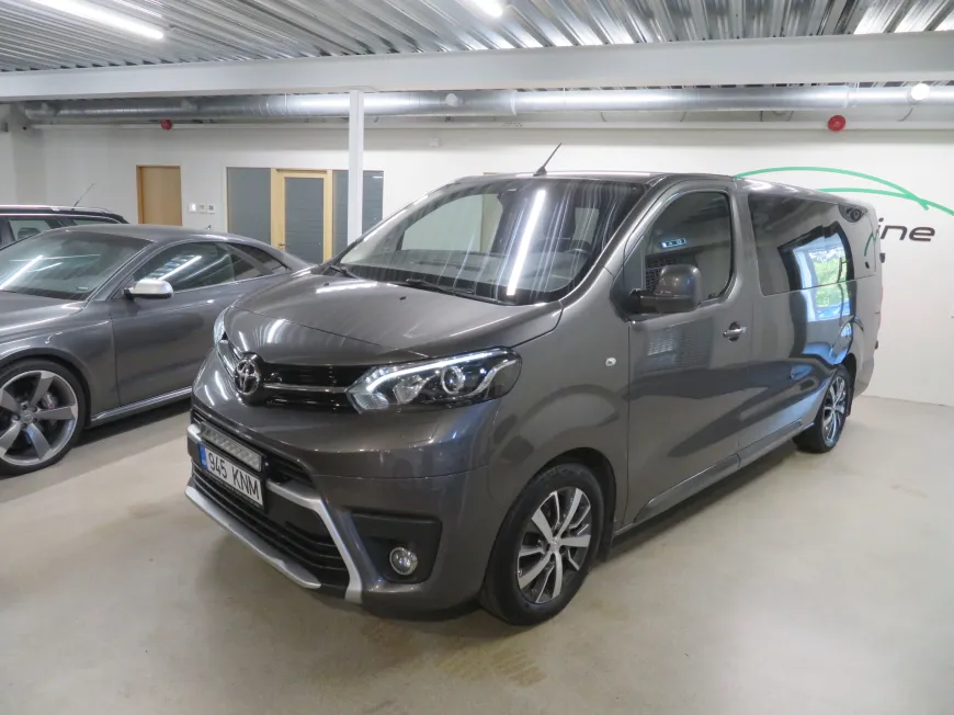 aa Toyota ProAce Verso Long Single side door Shuttle Comfort D-4D