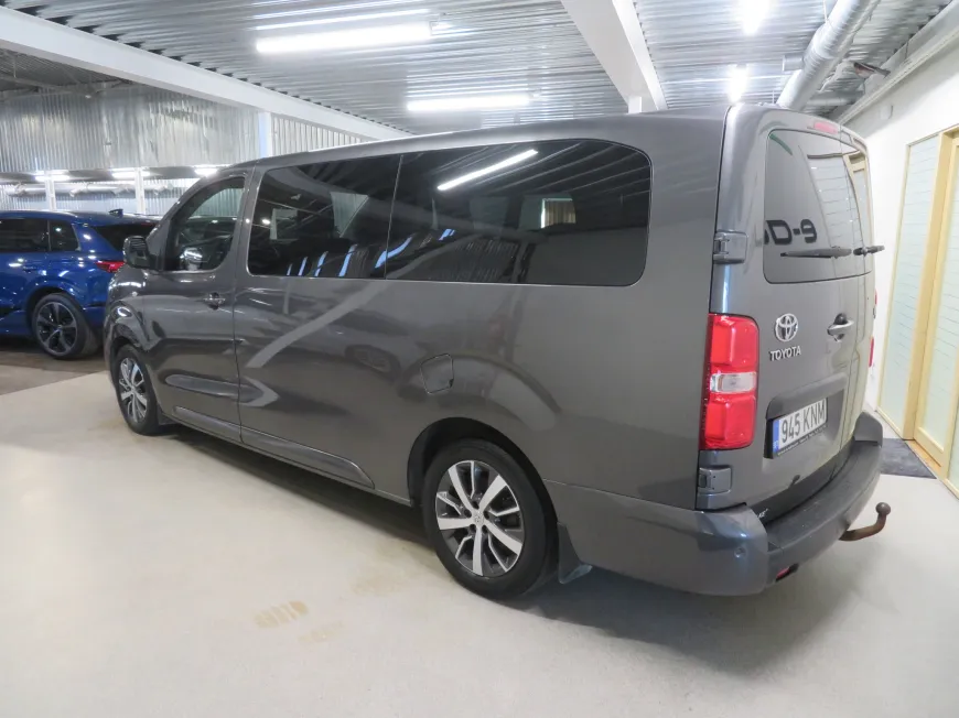 aa Toyota ProAce Verso Long Single side door Shuttle Comfort D-4D