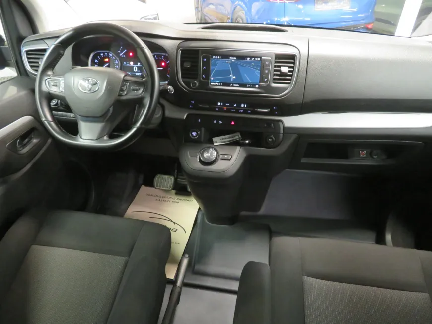 aa Toyota ProAce Verso Long Single side door Shuttle Comfort D-4D