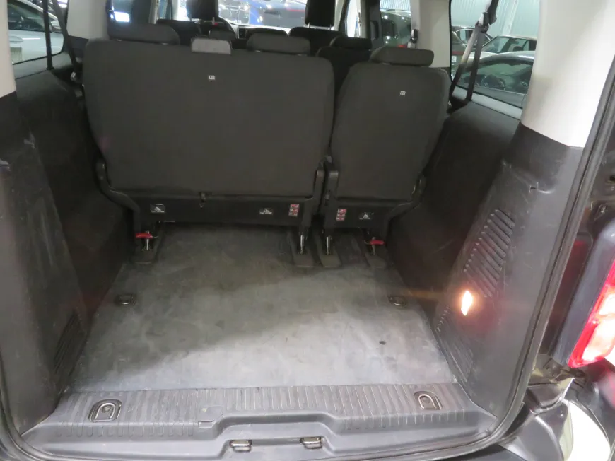 aa Toyota ProAce Verso Long Single side door Shuttle Comfort D-4D