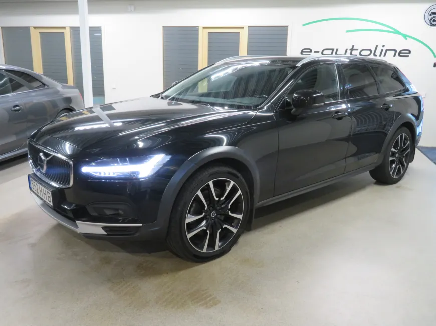 aa Volvo V90 Cross Country D4 AWD