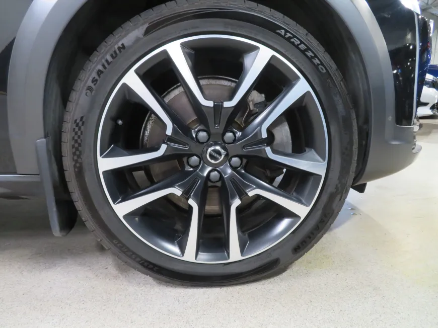 aa Volvo V90 Cross Country D4 AWD