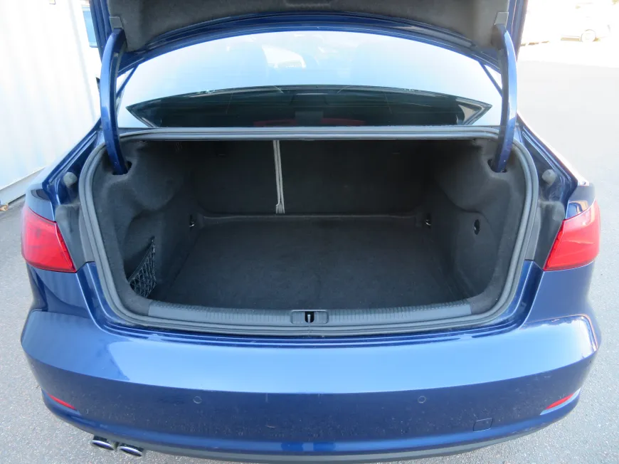 aa Audi A3 Ambiente 