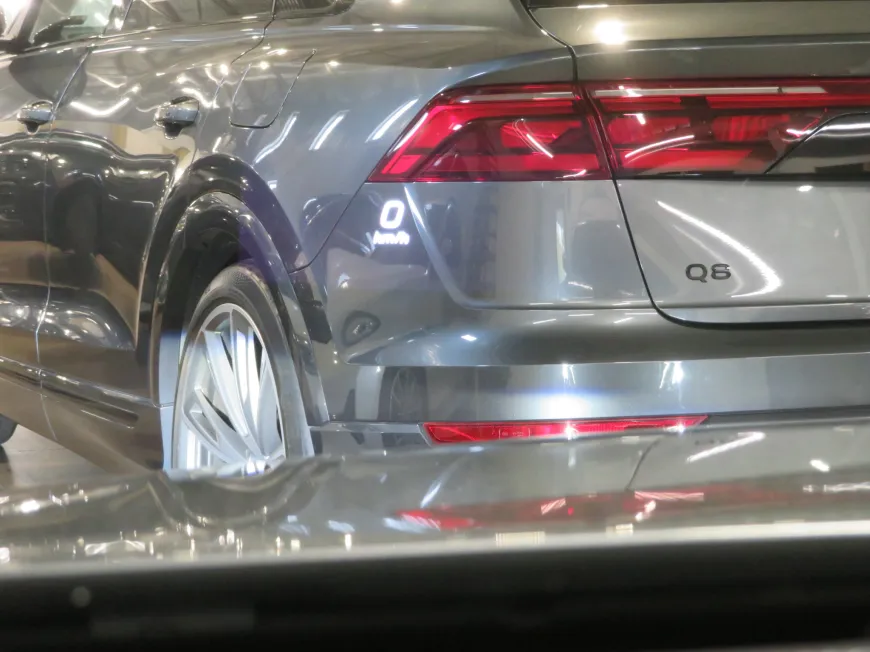 aa Mercedes-Benz E 220 D 4Matic AMG