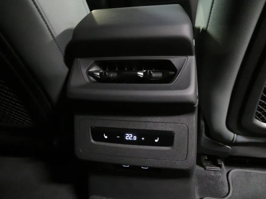 aa Audi Q6 e-tron SUV quattro S line 285kW